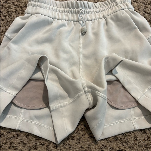 Lululemon Softstreme Shorts - Picture 3 of 6